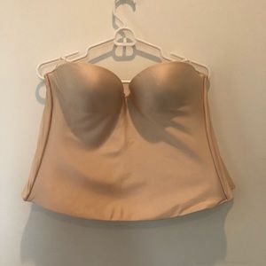 Strapless low back bra
